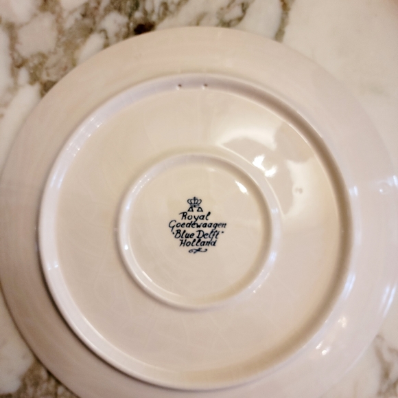 Blue Delft Holland America Line "MS Veendam 1996" Plate - Picture 4 of 4